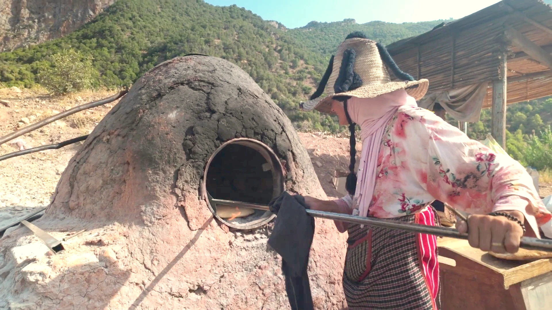 Akchour Valley Community Oven: Baking Traditional Bread